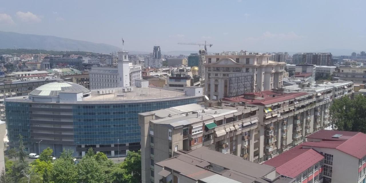 Sky View Luxury Center Skopje Apartments Exteriör bild